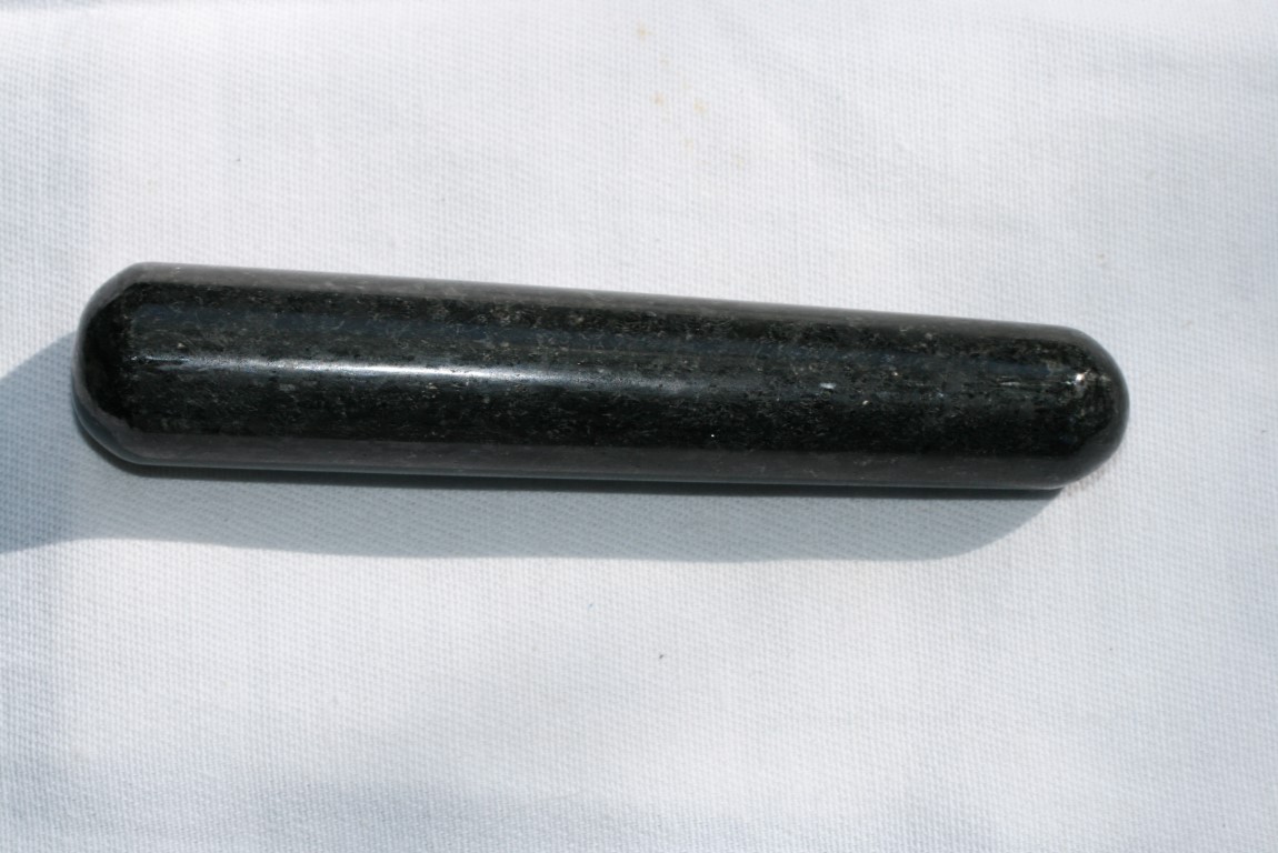 Nuummite Wand is the Sorcerers stone 5310